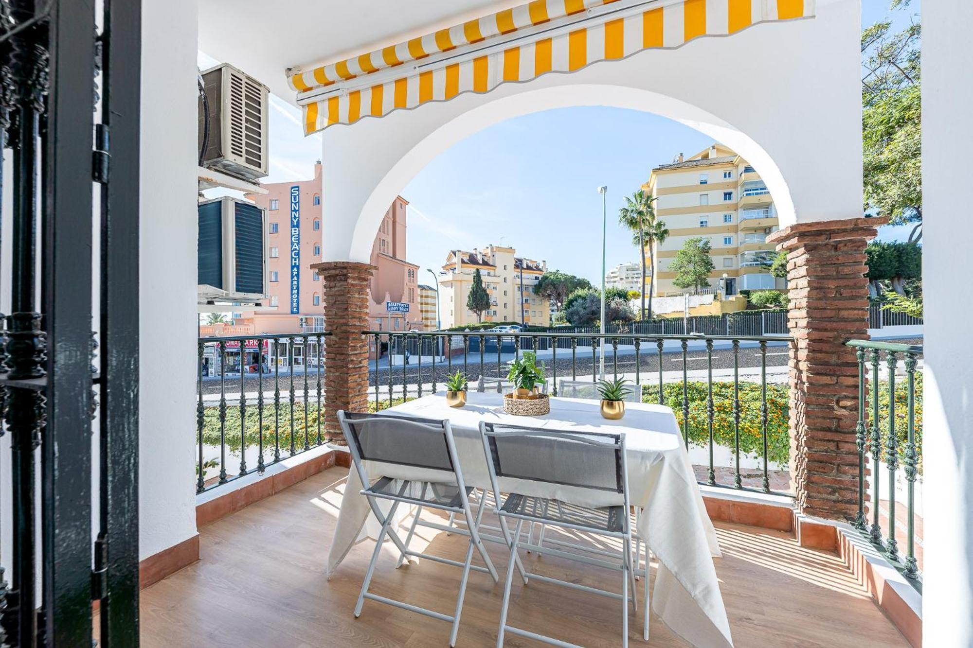 797 Holiday Rentals - Apartamento En Pueblo Quinta A 1 Min De La Playa Benalmádena Dış mekan fotoğraf